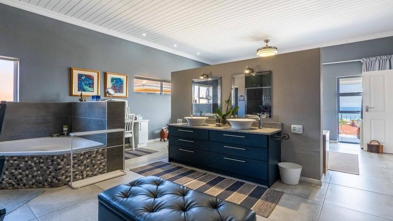 4 Bedroom Property for Sale in Tergniet Western Cape